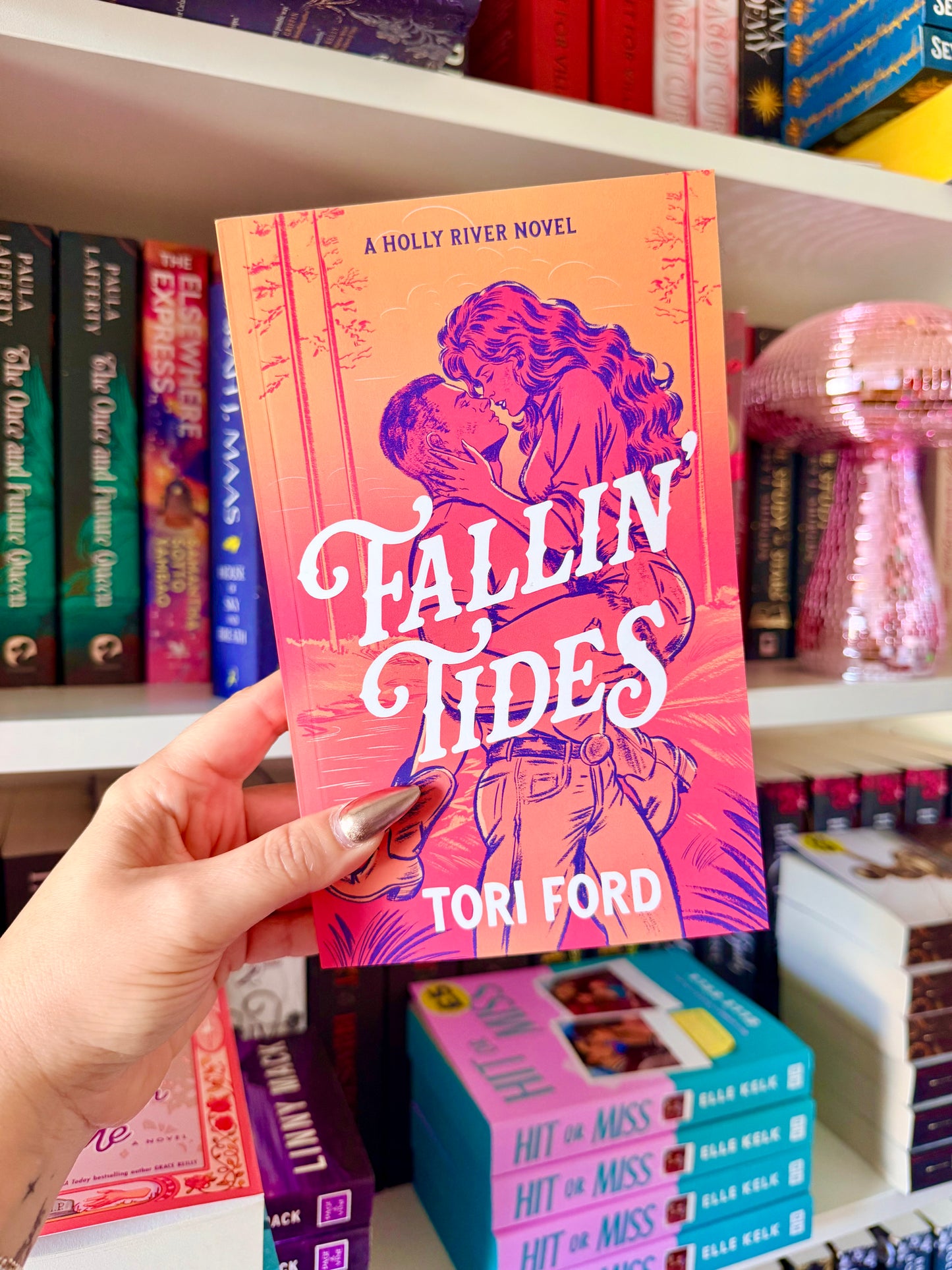 Fallin' Tides (Holly River Book 1) (Holly River #1)