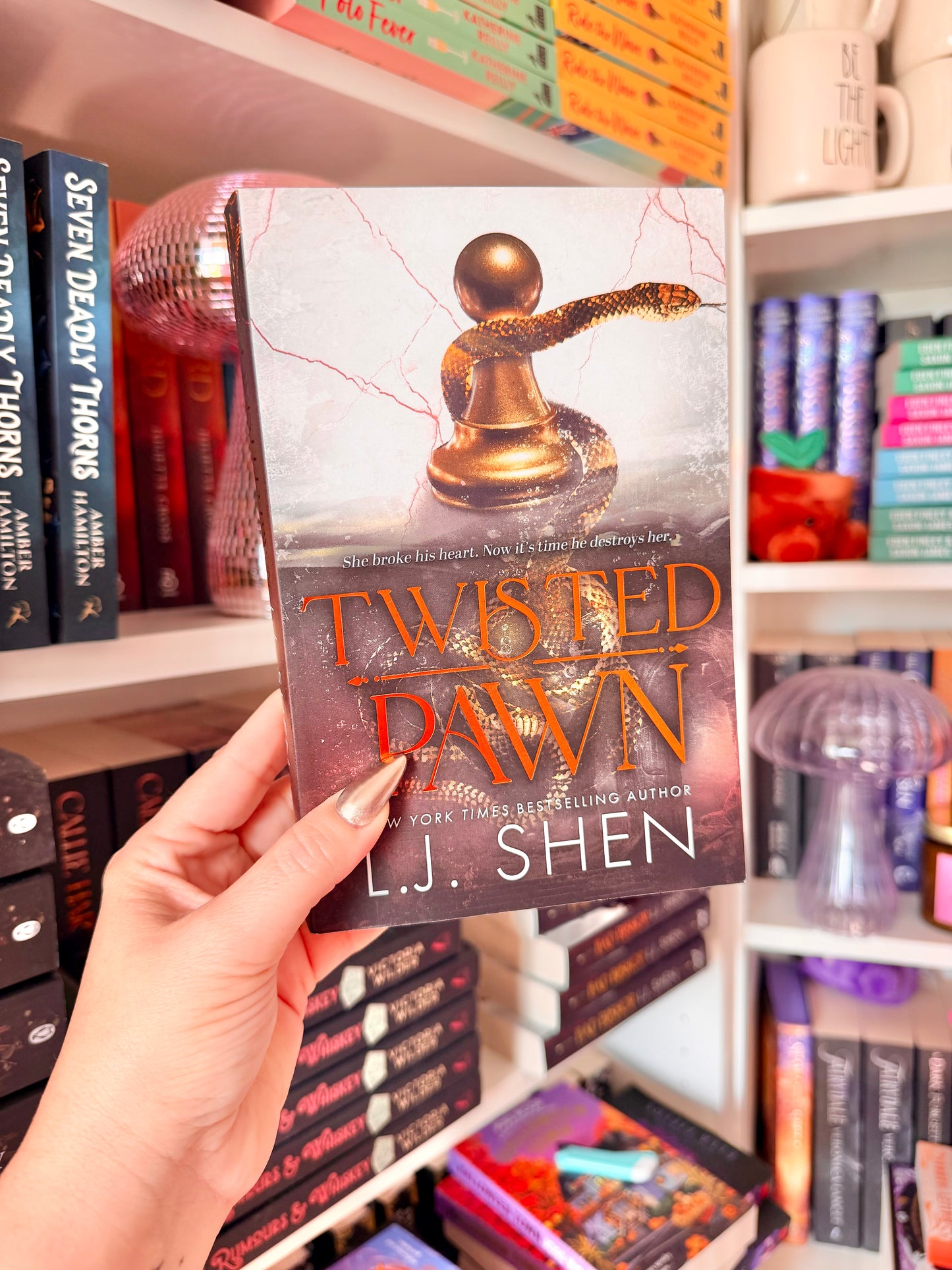 Twisted Pawn (UK, The Works Exclusive)