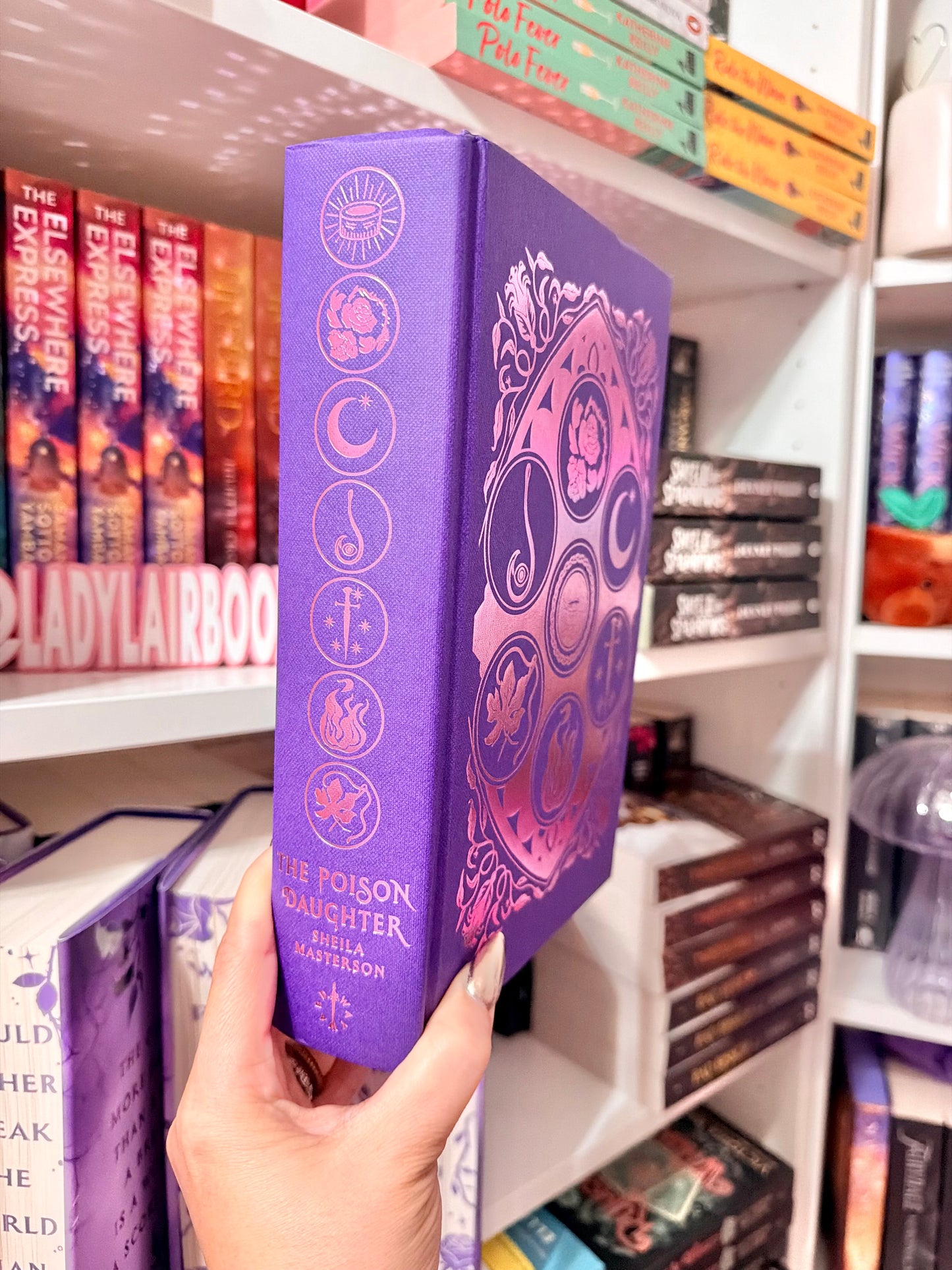 The Poison Daughter (UK edition, Hardcover with sprayed edges)