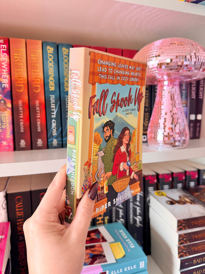 Fall Shook Up: A Cozy, Grumpy-Sunshine Autumn Romance Set in a Small Town (Cozy Creek Collection, 4)