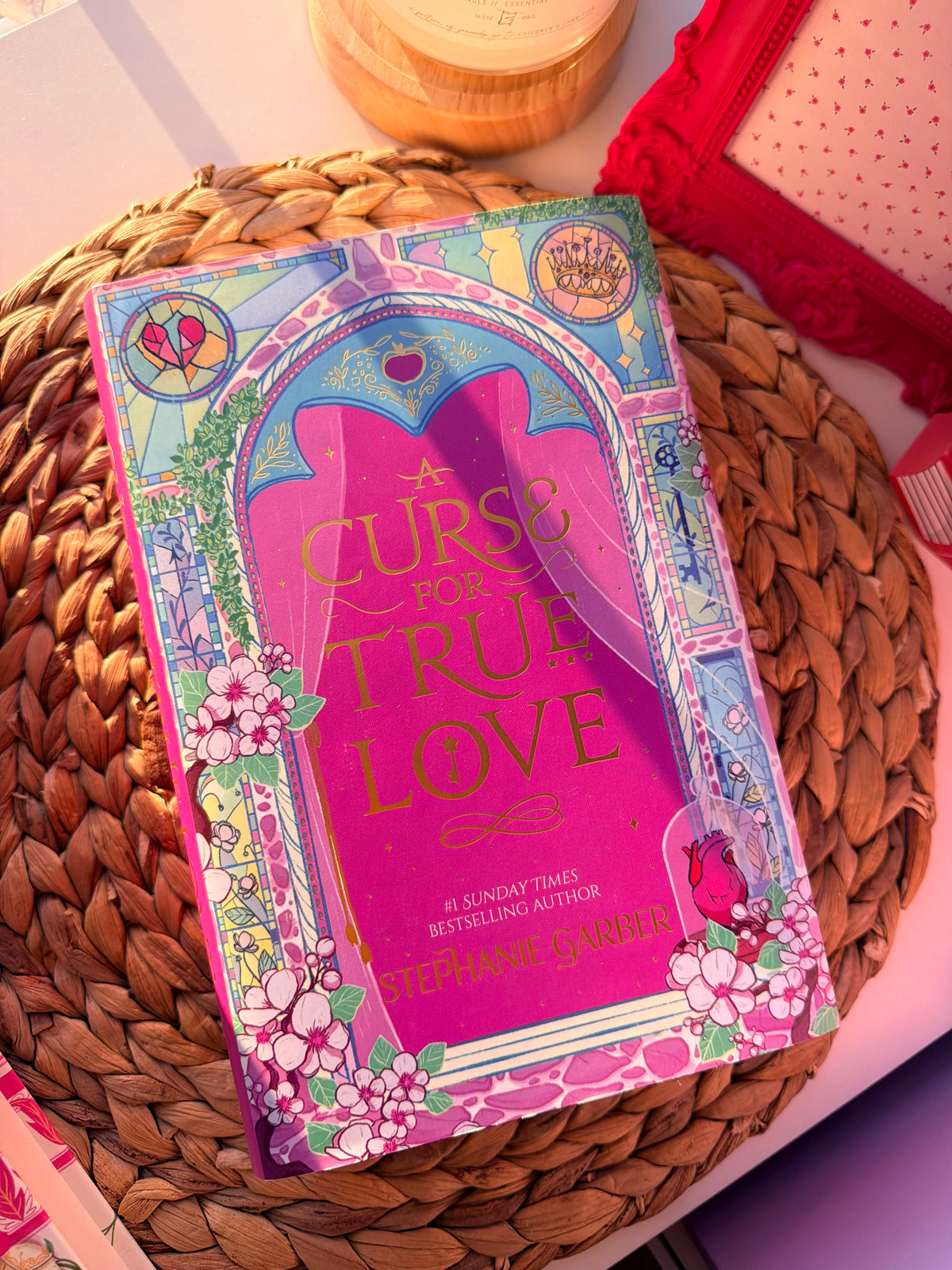 Once Upon a Broken Heart: 3 Book Series (Uk Edition, Hardcover)