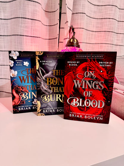 On Wings Of Blood: The new and hottest, MUST-READ dark academia, enemies-to-lovers fantasy romance, with dragons and vampires, for 2025! (Bloodwing Academy, Book 1)