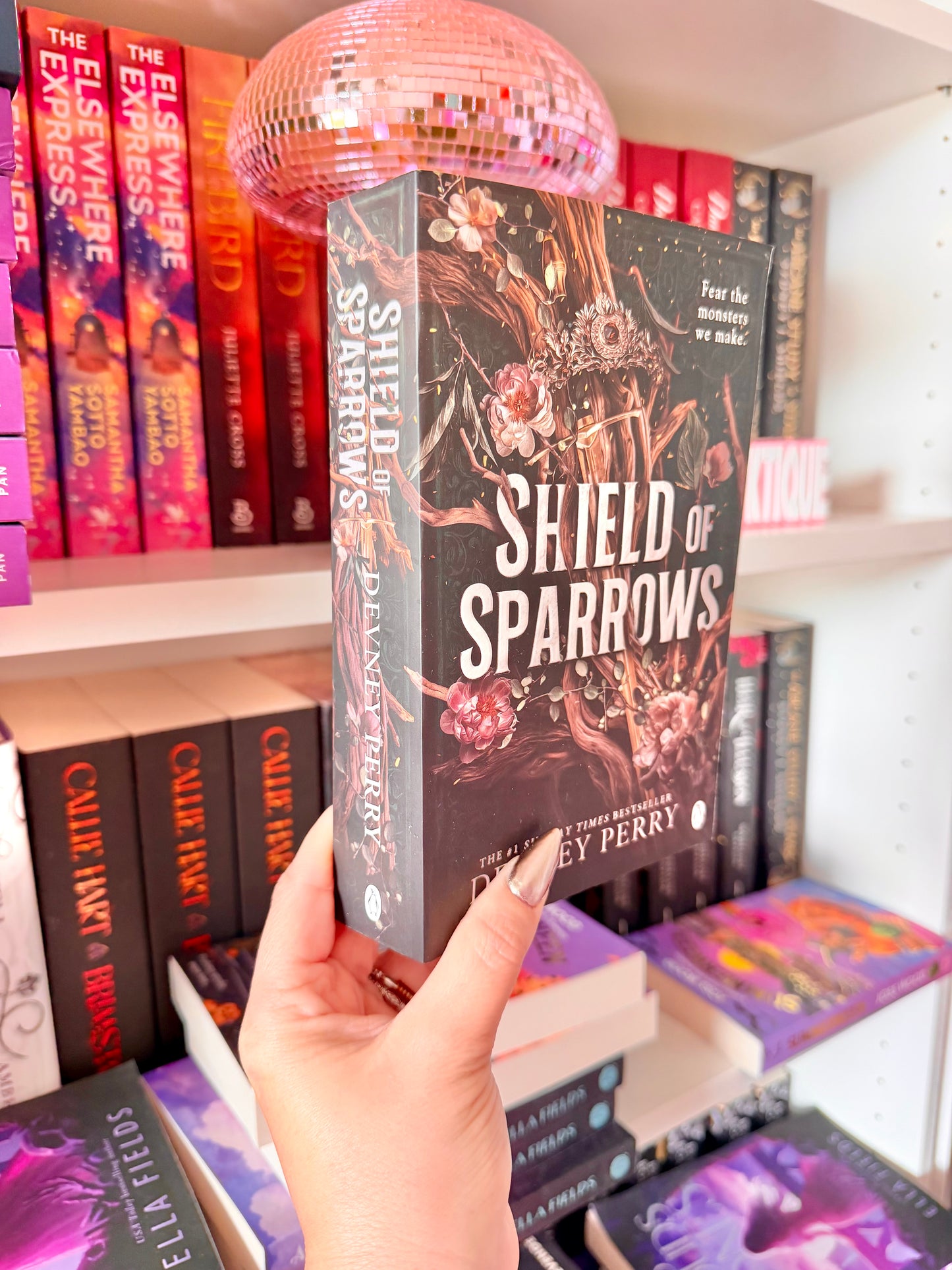 Shield of Sparrows (UK, The Works Exclusive)