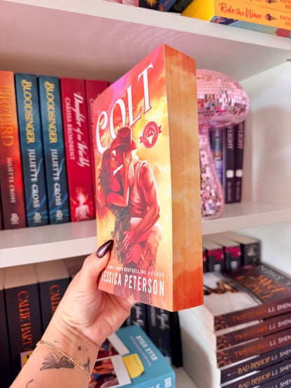 Colt (Deluxe Edition): Book 1