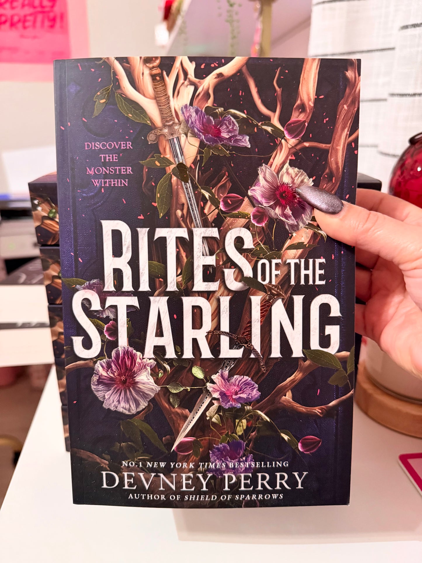 Rites of the Starling: Shield of Sparrows 2 (Uk edition, Paperback)