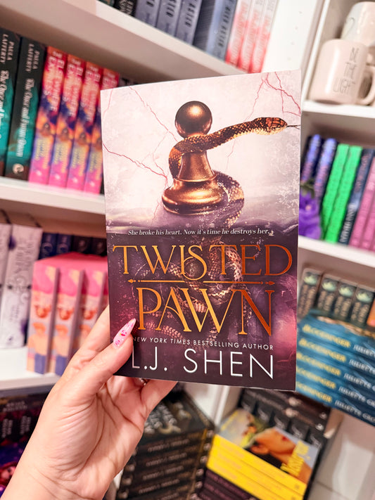 Twisted Pawn (Uk exclusive)