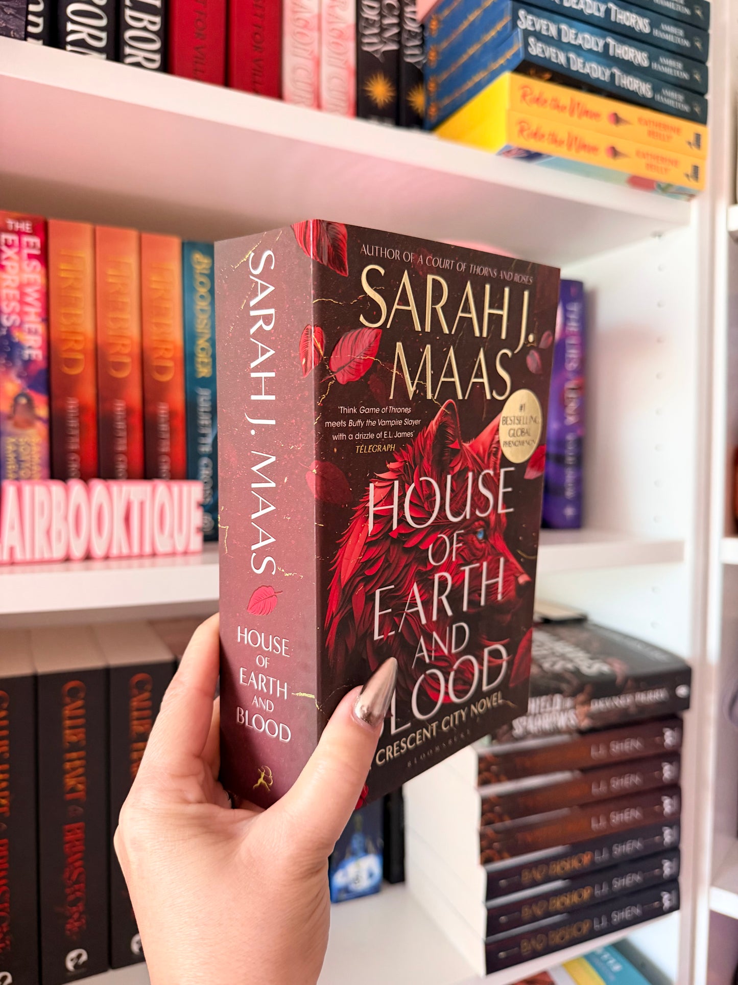 House of Earth and Blood: The first book in the SENSATIONAL Crescent City series, from the creator of ACOTAR