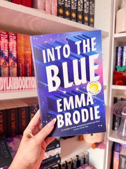 Into the Blue: The angsty and heartwrenching will-they-won't-they love story full of yearning (Uk edition, paperback)