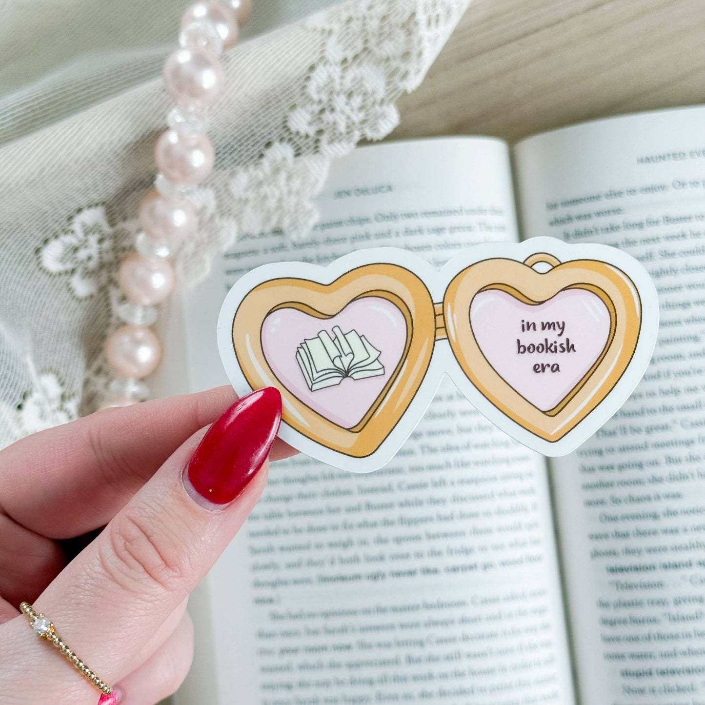 Bookish Locket Sticker : Mini